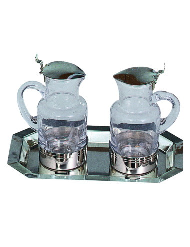 Classic style Cruet set made in glass and brass
