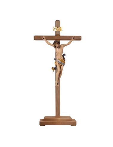 Cruz de altar realizada en madera